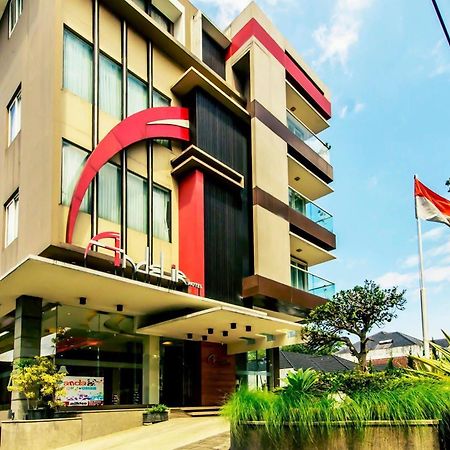 Andelir Hotel Bandung Exterior foto